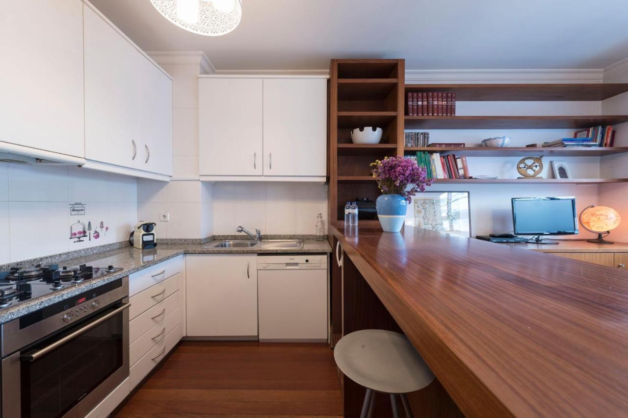Lovelystay - Charm Beach Apartment By Metro Station 마토지뉴스 외부 사진